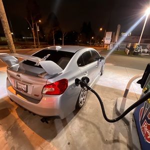 Meet your Posher, Carlos